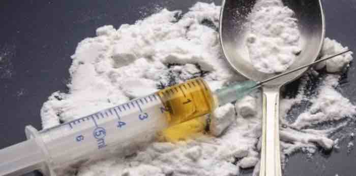 Heroin deaths surpass gun homicides for first time: Why would we legalize drugs while banning guns?