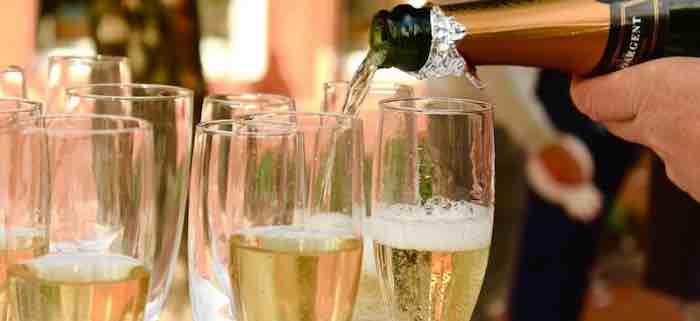 The science behind the fizz: How the bubbles make the beverage