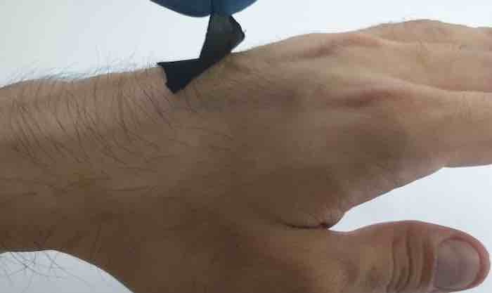 Octopus-inspired wearable sensor