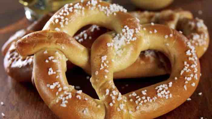 Solving the knotty question of soft-pretzel aroma