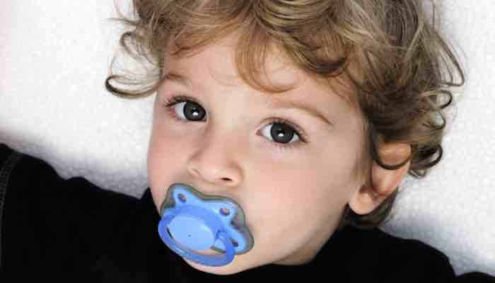 Pacifier biosensor could help monitor newborn health
