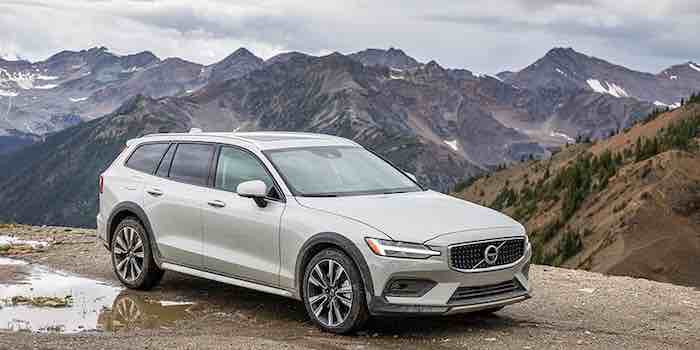 Volvo V60 a very nice wagon that claims off-road strength