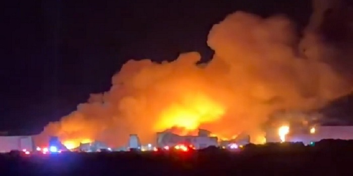 Massive fire at an egg farm near Corwith, Iowa, which has spread to ...