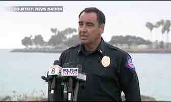 San Diego boat capsizes killing 3, injuring 27 in smuggling operation