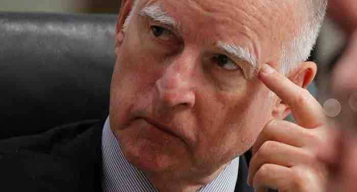 CA Gov. Jerry Brown Rejects Feds' Initial National Guard Border Plans
