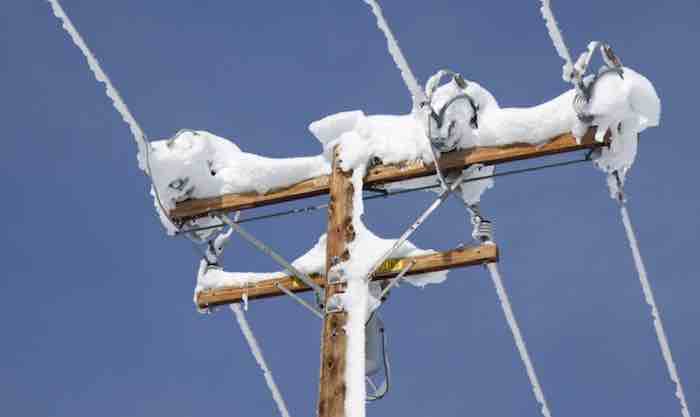Utilities Call for Americans to Conserve Energy as Frigid Weather Exhausts Supplies