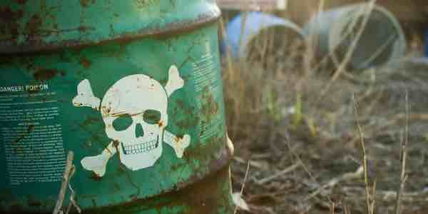Alert: Ukraine chemical time bomb; warning to Putin and the Ukraine military