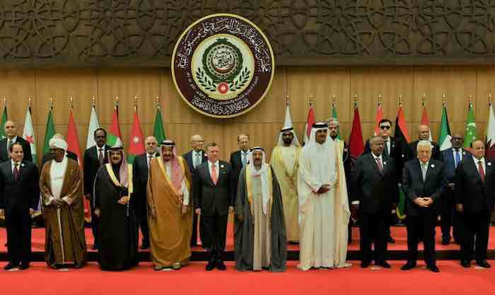 Trump chooses Arab League over PLO to end conflict with Israel