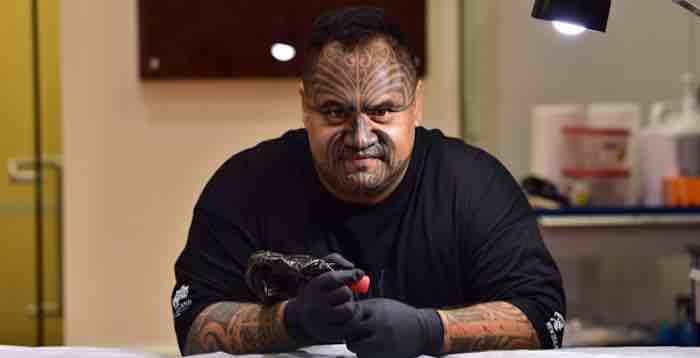 Maori Tattoo at Te Puia, Arekatera Maihi 