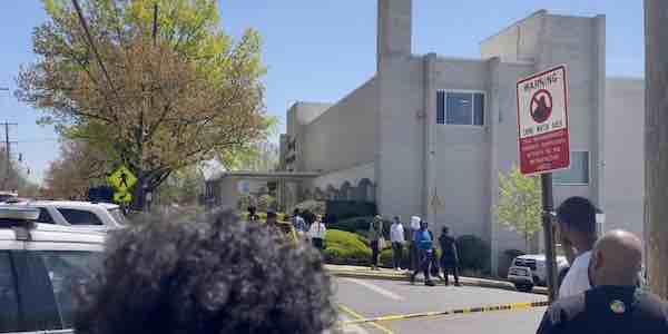 One dead, three injured in shooting outside DC funeral home: cops ...