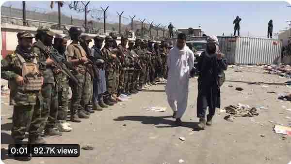 Taliban Red Unit is securing one of the gates of Kabul airport